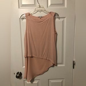 Ladies Rose and Olive sleeveless peach top